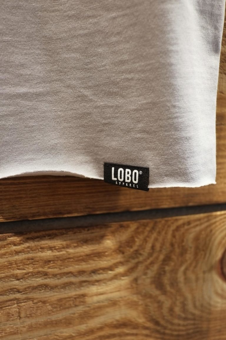 T-shirtLoboCinza4