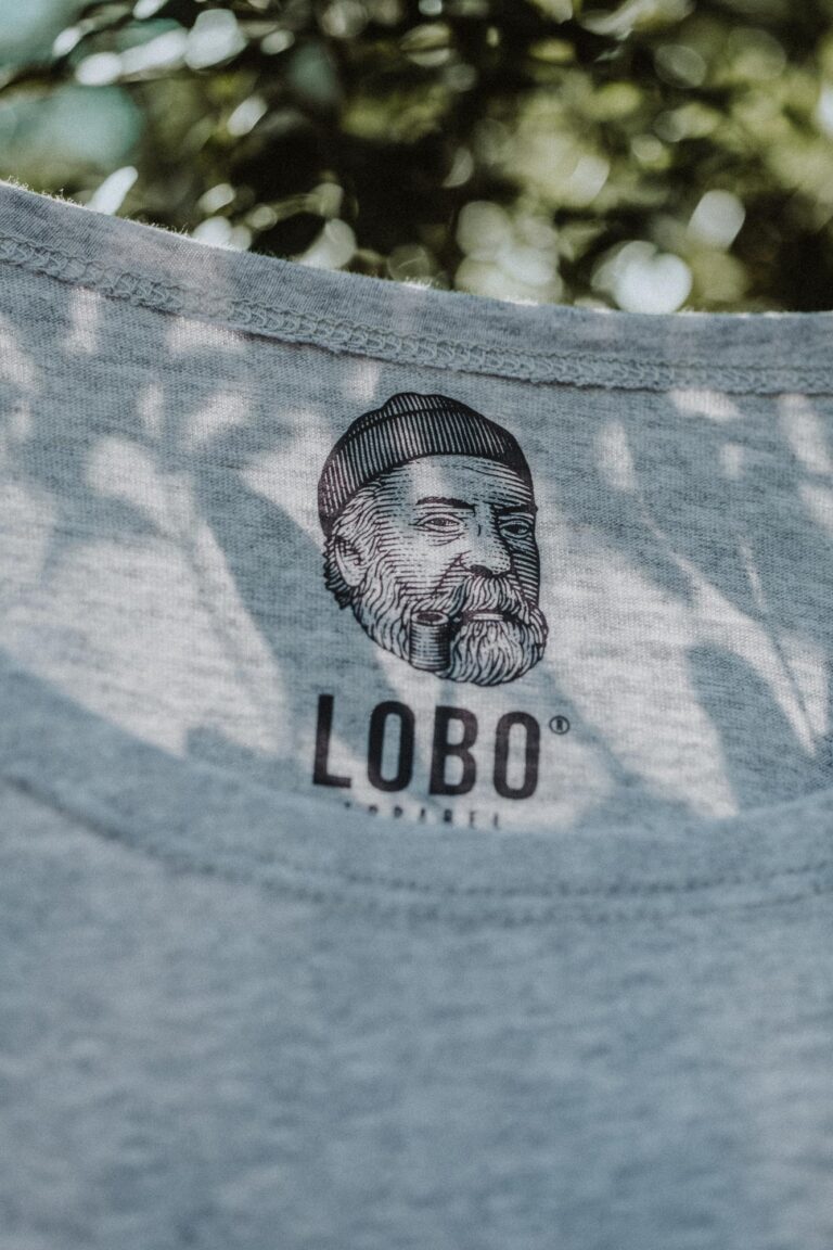 T-shirtCinzaBolso06