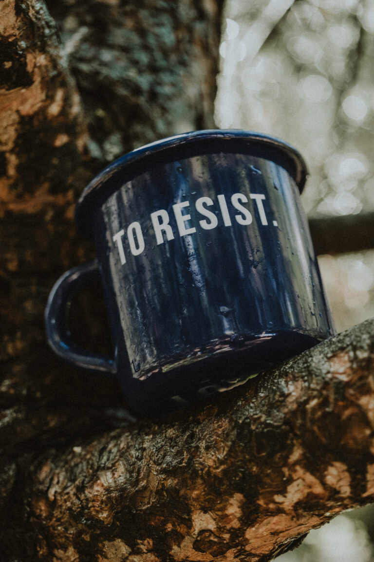CanecaAzulToResist03