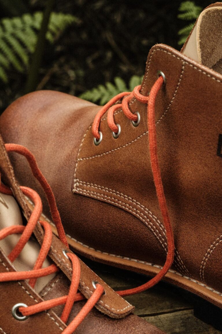 NM Boots 11